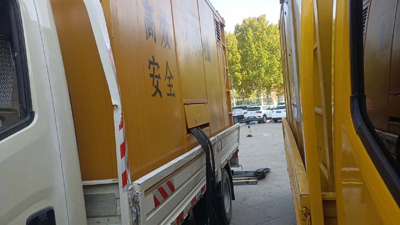 怀仁如何判断柴油发电机组和UPS电源的切换时间是否符合要求？